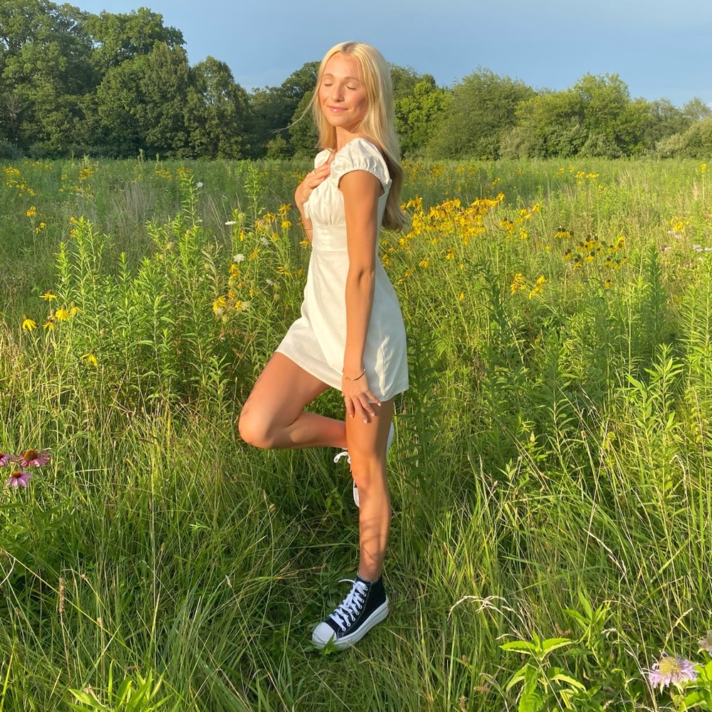 LELIS White Mini Dress